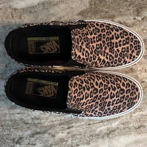 Cheetah SlipOn Vans 9.0 Womens